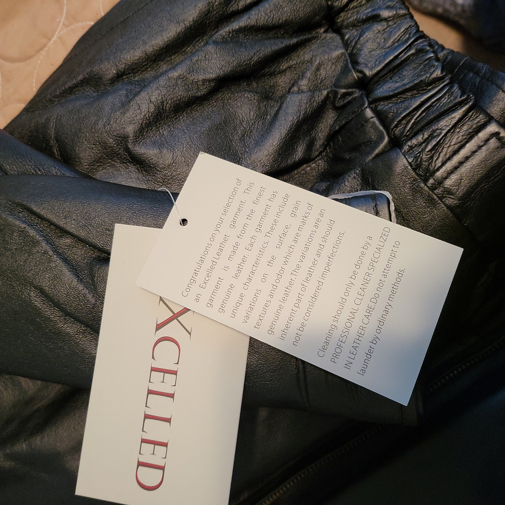 Leather Jacket - Picture 7 of 7
